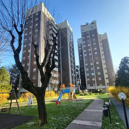 Toma Trilocale Moderno Per Max 6 Persone *