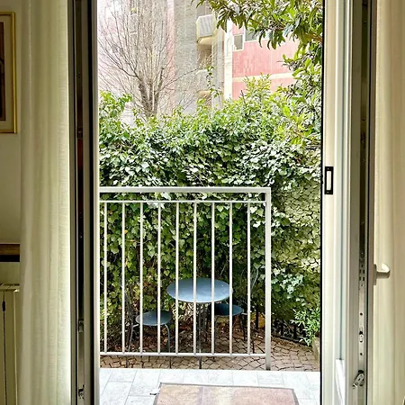 Lovely 2 With Small Garden * Milão