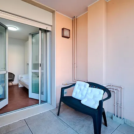 Apartment Xenia - Spacious And Bright New Flat With Garden *