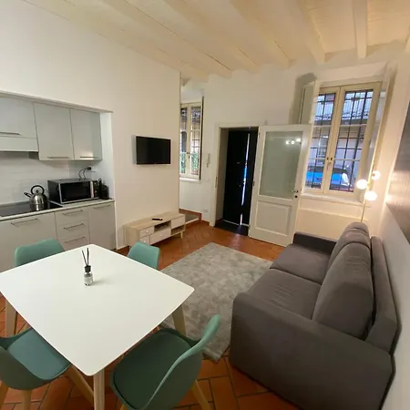 Apartment Antica Corte Navigli-darsena Milan