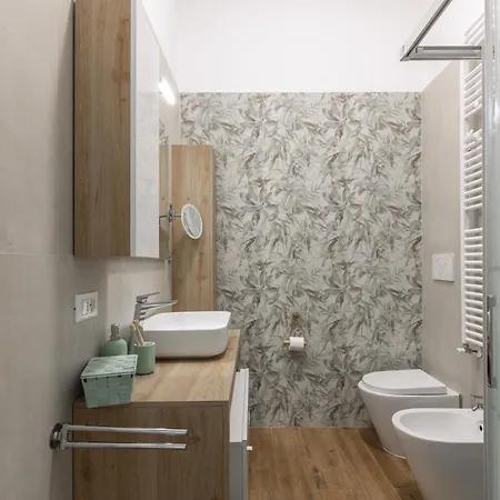 Ourjoy Condo, Free Parking, Ac, Wifi - M Gioia47, Station, Porta Nuova, *