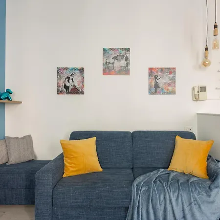 Ourjoy & Skyjoy Units - Via M Gioia, 47 - Wifi, Private Parking, Station, Апартаменты Милан