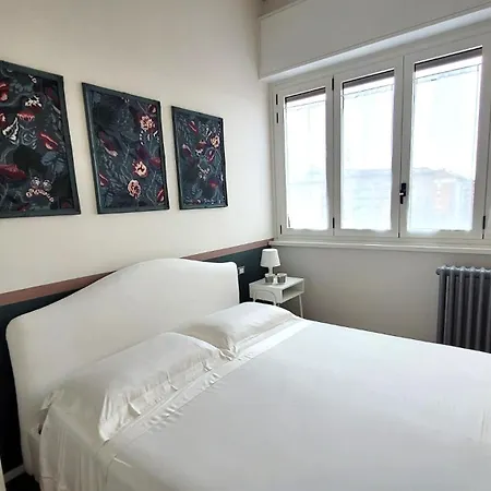 Metro Isola - Nuovo Design Apartment - La Milanese 米兰