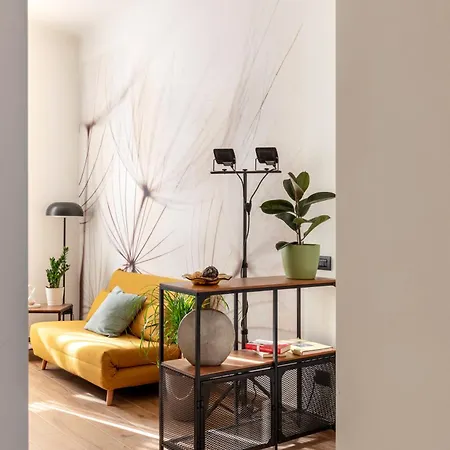 The House Of Dandelions - Duomo In 15min By Metro M3 Apartment Milan