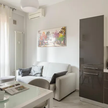 Adorable Centre, 2 Bd, 4 Guests מילאנו