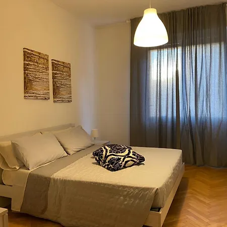 Centralissimo Trilocale A Pochi Passi Dal Duomo Apartamento