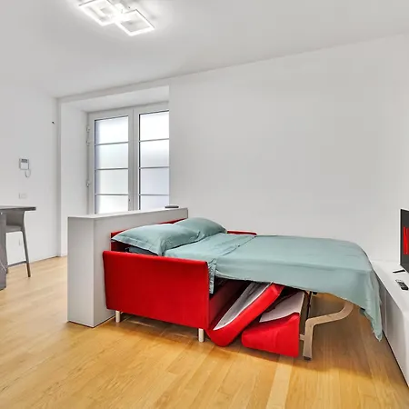 Semesterbostad Design & Comfort - Loft In Milan's Historic Center Milano