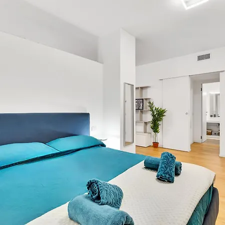 Semesterbostad Design & Comfort - Loft In Milan's Historic Center Milano