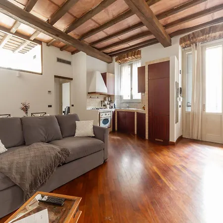 Charme Milan-300m Dal Duomo 米兰