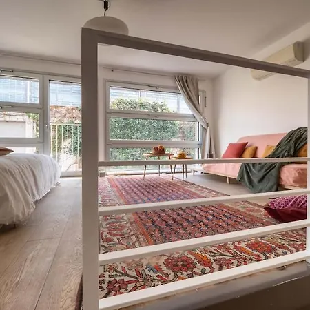 Casa Con Giardino Milan
