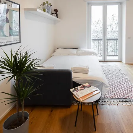 Nuovissimo Trilocale A 200 Metri Da Zara Milão