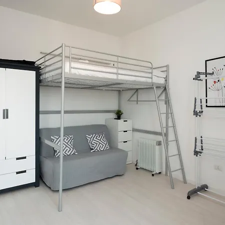 Ihost - Carcano 19 Apartment