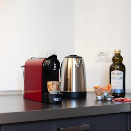 Apartamento Nam House Wi-fi & A-c Milán