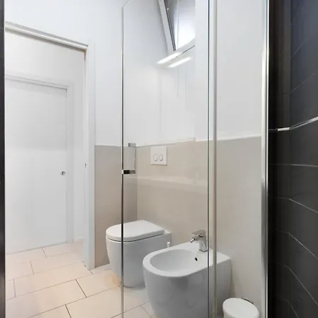 Nam House & Posto Auto