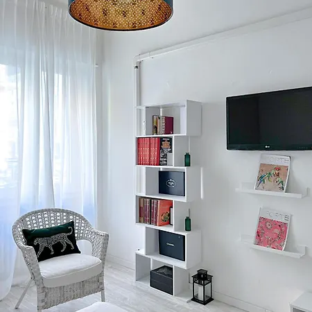 The Boutique - Navigli * Mediolan
