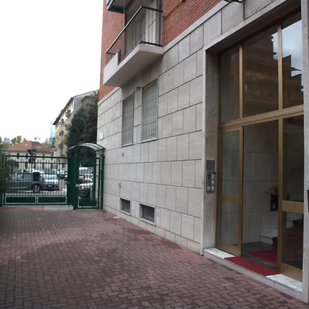 Casapole Milánó