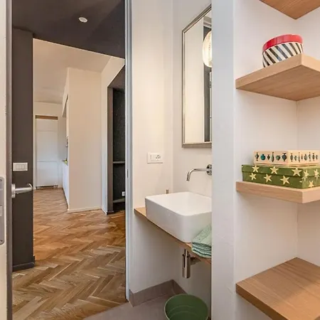 Apartment Lo Stile Nordico A Milano! Mailand