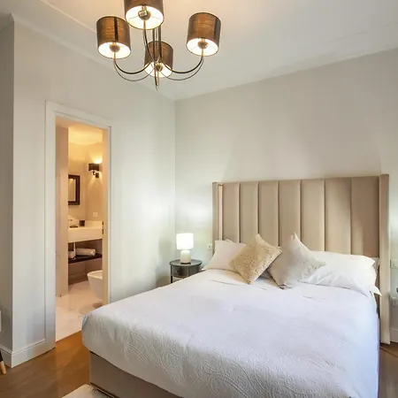 Daplace - Corso Monforte 4*