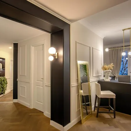 Daplace - Corso Monforte * Mediolan