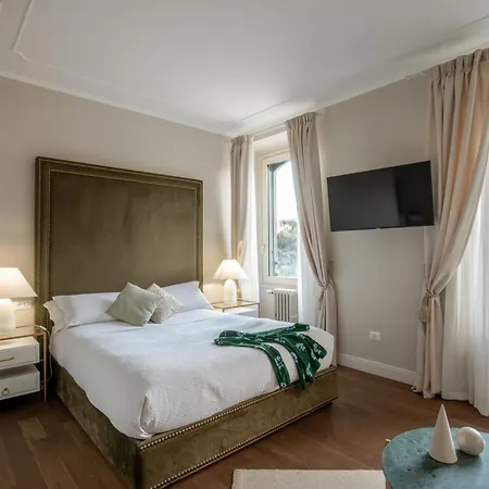 Daplace - Corso Monforte 4*