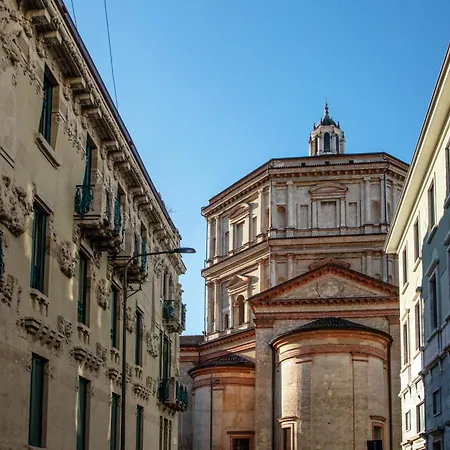 Πανσιόν Daplace - Corso Monforte