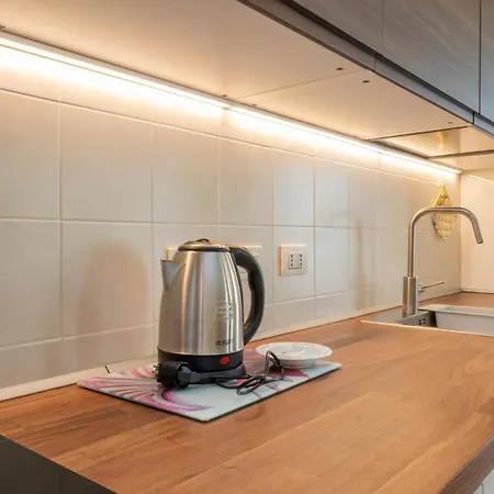 Xenia - Cozy 10 Min From Linate Apartamento *