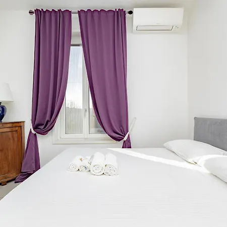Xenia - Quiet And Cozy Two-room Apartment Milan