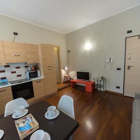 Apartment Casa Bullona Bilocale Tranquillo Ottima Posizione *