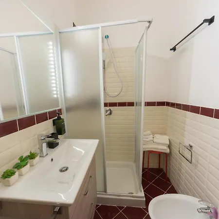 Casa Bullona Bilocale Tranquillo Ottima Posizione Apartamento Milão