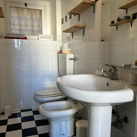 Appartamento Centralissimo, Spazioso E Comodo *