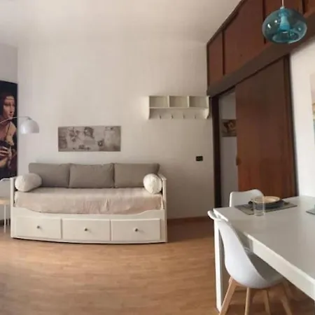 Monolocale Quartiere Nolo Mm1 Pasteur Con Posto Auto - P4 Apartman *