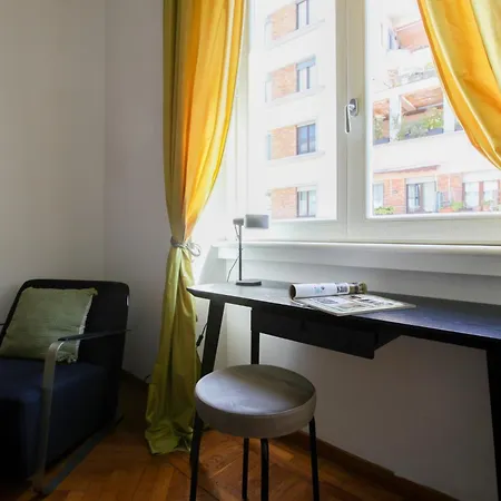 Hacca Collection - 3br Bocconi-navigli Milan