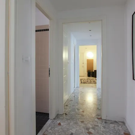 Apartament Hacca Collection - 3br Bocconi-navigli