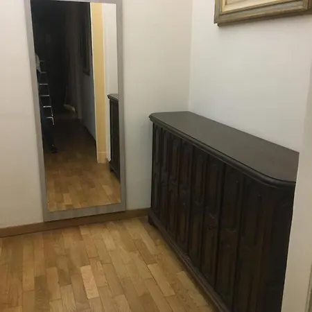 3 Bedroom Cozy In Lejlighed *