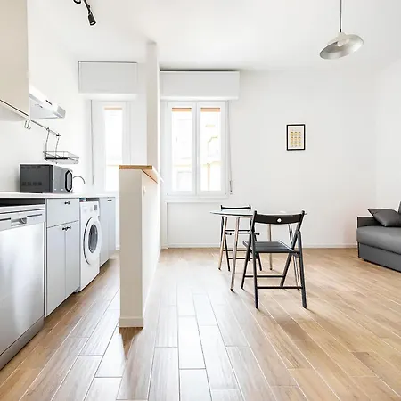 Santa Giulia - 15 Minutes From Centre