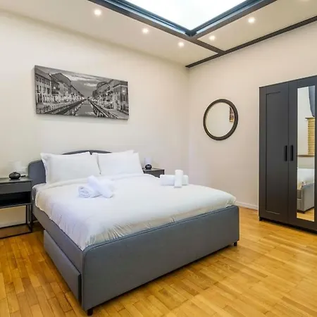 Comfortable 3 Bedrooms Few Steps From Duomo Apartmán *