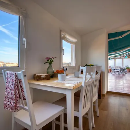 Apartment Spacious Penthouse With Panoramic Terrace - 20 Minutes From Duomo