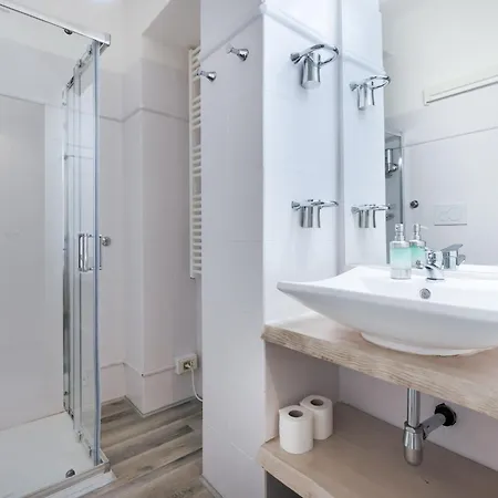 Loreto - Cozy Apartment, Metro 1 Milan