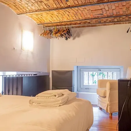 Spazioso Loft Imbonati6 *