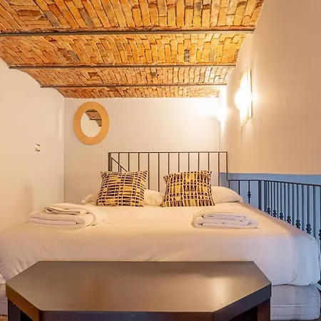 Spazioso Loft Imbonati6