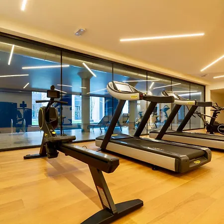 Urban Luxury - Bright And Central *