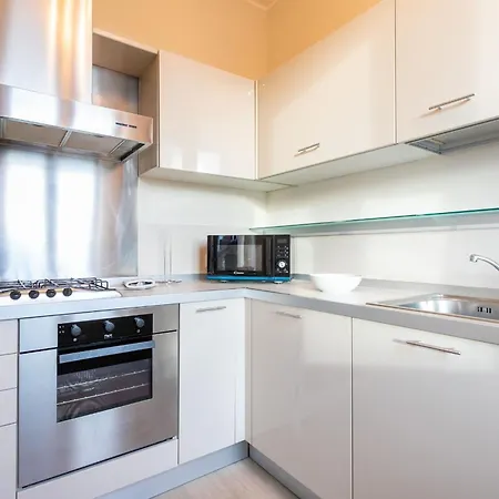 Largo Quinto Alpini By Halldis Appartement