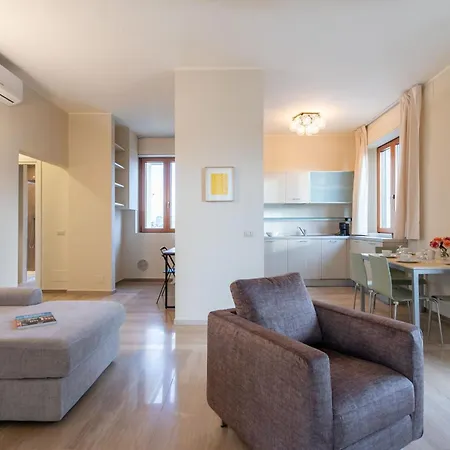 Largo Quinto Alpini By Halldis Apartment Milan