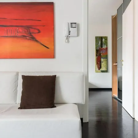 Arco Della Pace -4 Bed * Milan