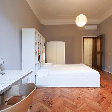 Gramsci Sempione District Appartement