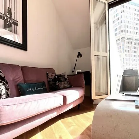 Apartmán Comecasa Attic 3 Min Walk From Duomo Milán