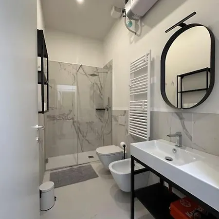 Pastel Of Apartman Milánó