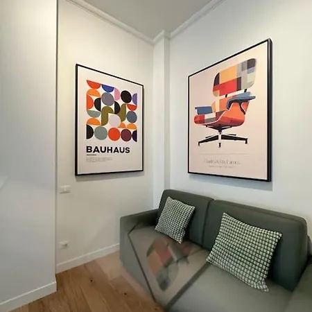 Pastel Of * מילאנו