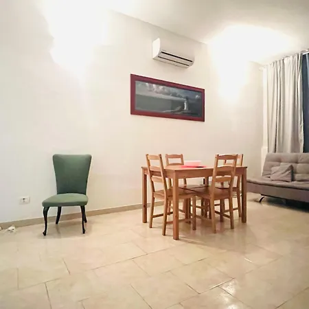 Apartment Beautiful For 6 Peaple Close To The Red Metro Milan