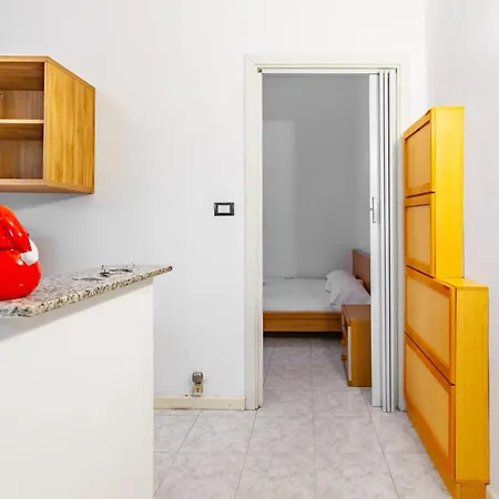 Lomellina Comfy Apartment Milan